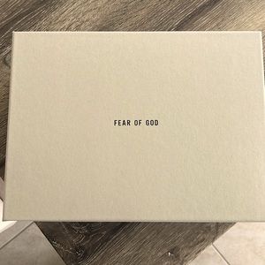 BRAND NEW!! Fear Of God California Mule in Greige color size 42 … never worn!!